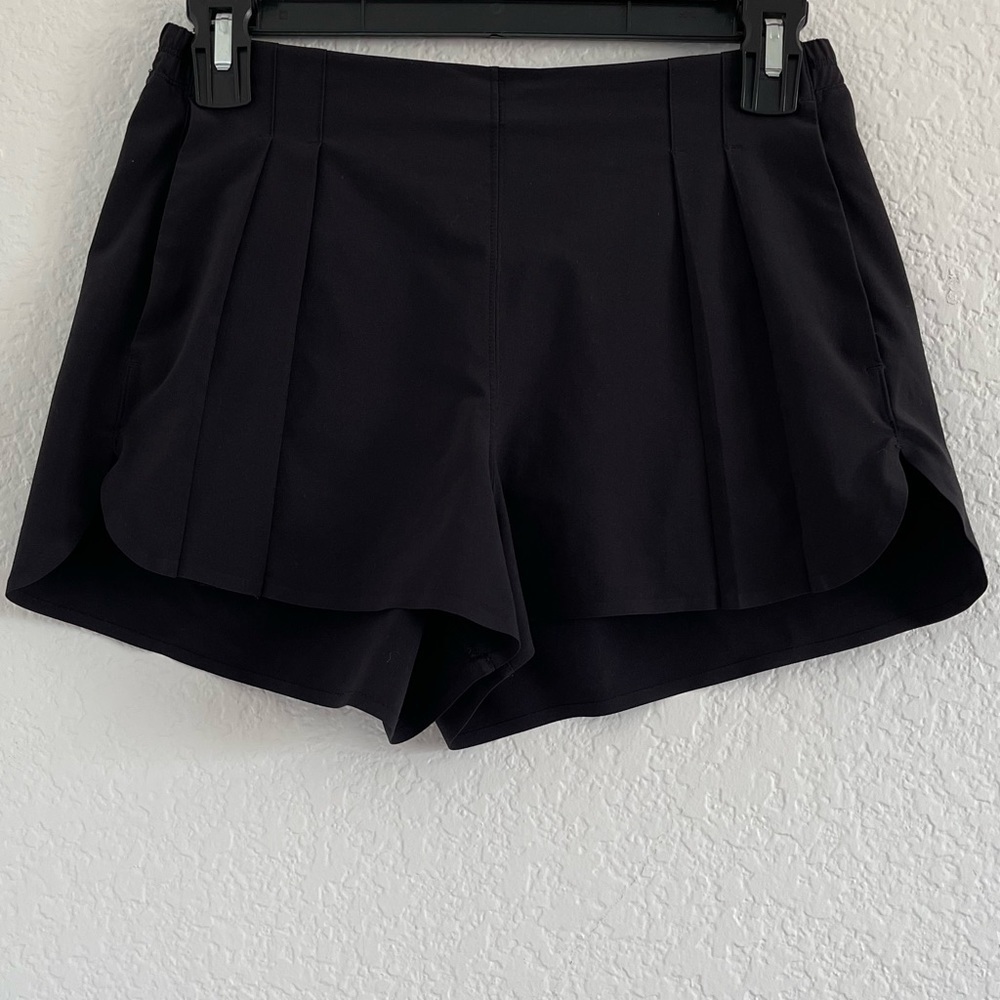 Lululemon casual shorts